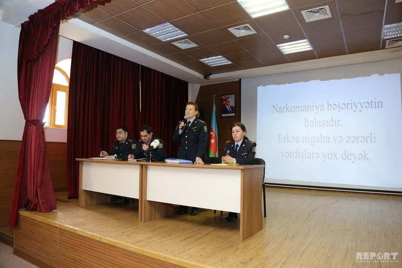 Bakı polisi məktəbliləri maarifləndirdi