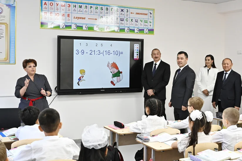 President of Azerbaijan tells Kyrgyz schoolchildren about Heydar Aliyev's secondary education certificate
