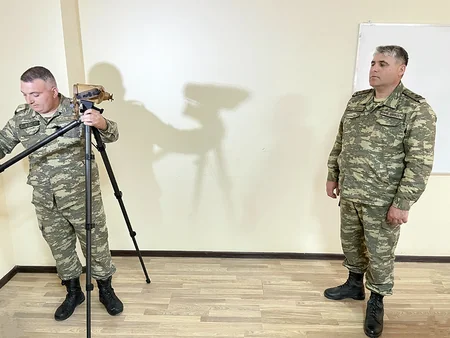 В артиллерийских подразделениях проводятся курсы по передовому наблюдению