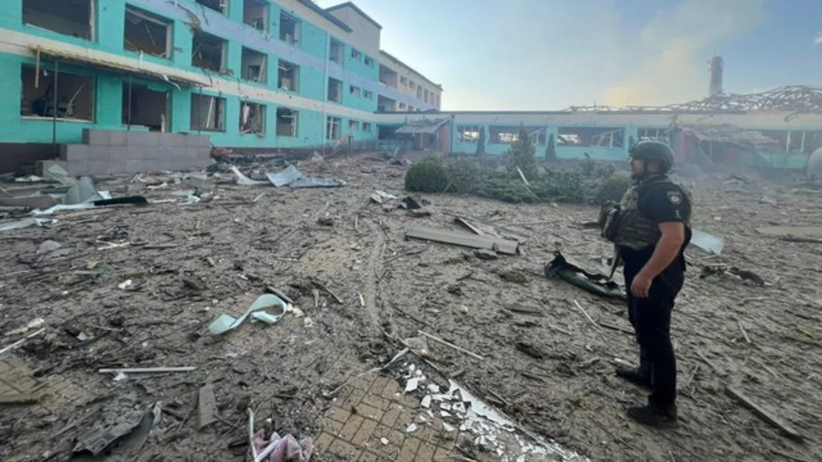 Donetsk sutka ərzində 28 dəfə atəşə tutulub, 2 nəfər həlak olub