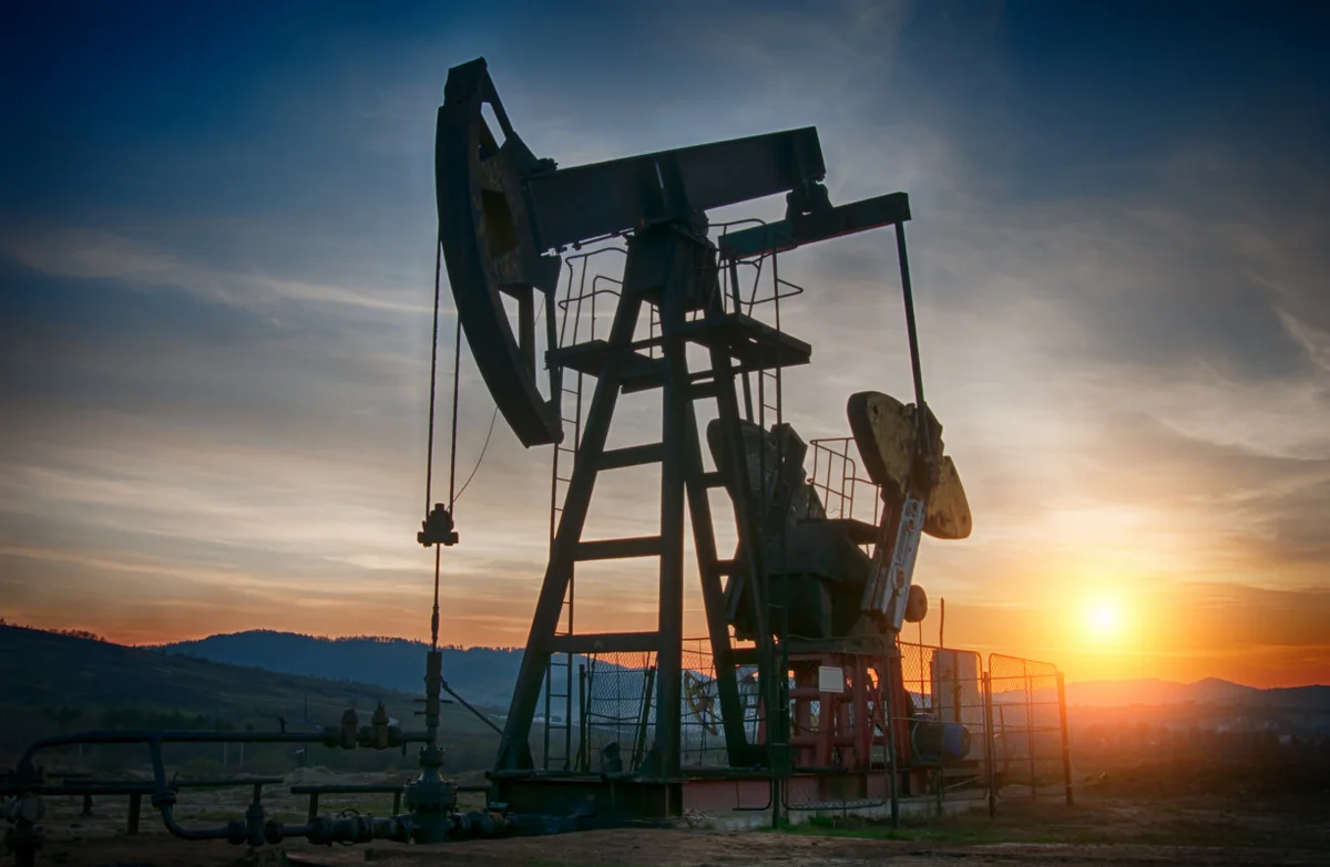 Глава TotalEnergies не верит в прогнозы снижения спроса на нефть к 2030 году