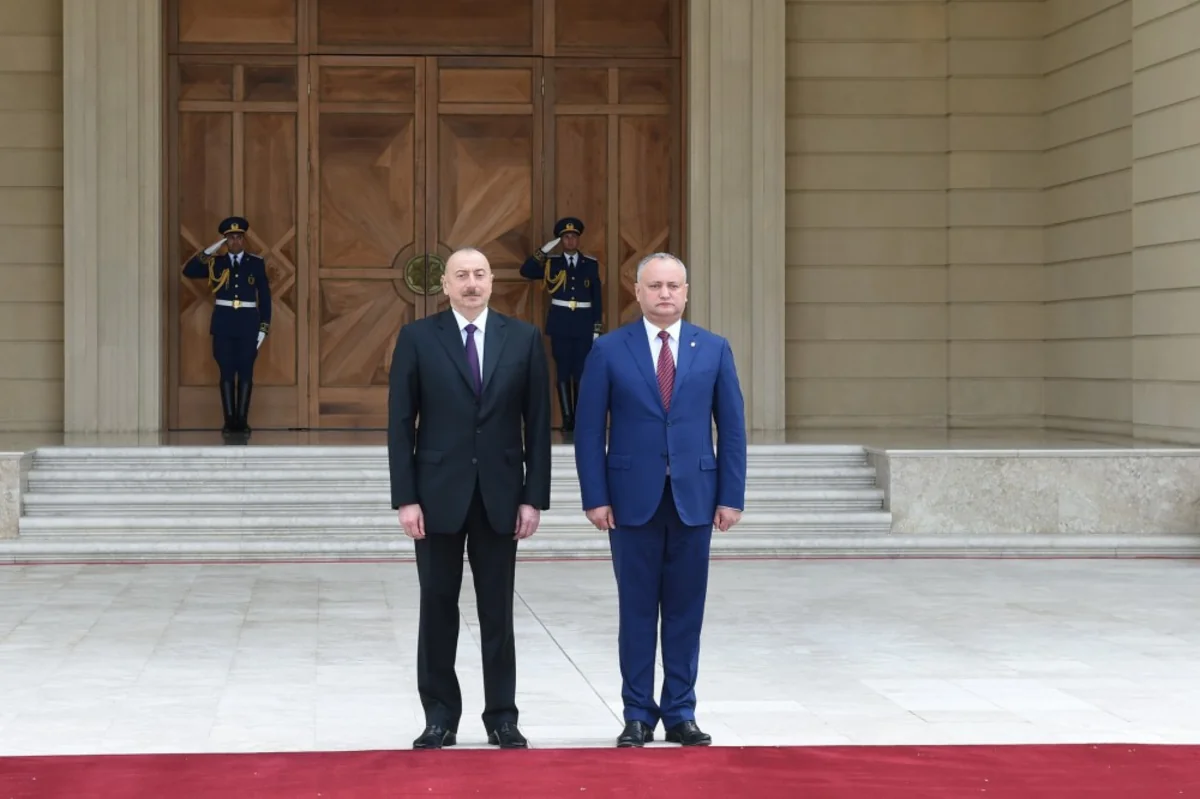İqor Dodon Azərbaycan Prezidentini Moldovaya rəsmi səfərə dəvət edib
