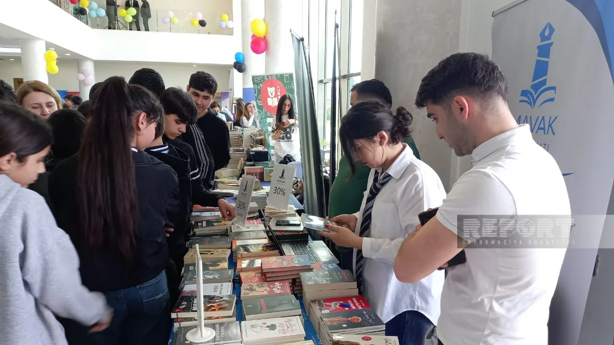 Lənkəranda II Kitab Sərgisi açılıb