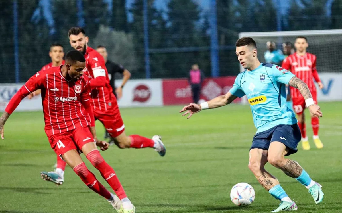 “Zirə” – “Araz-Naxçıvan” matçı iki futbolçu üçün yubileylə əlamətdar olub