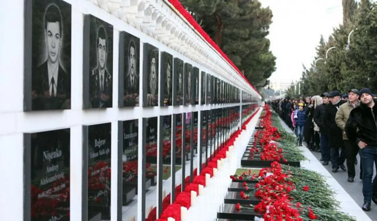 Cüdo Federasiyasının rəhbərliyi və kollektivi Şəhidlər Xiyabanını ziyarət edib