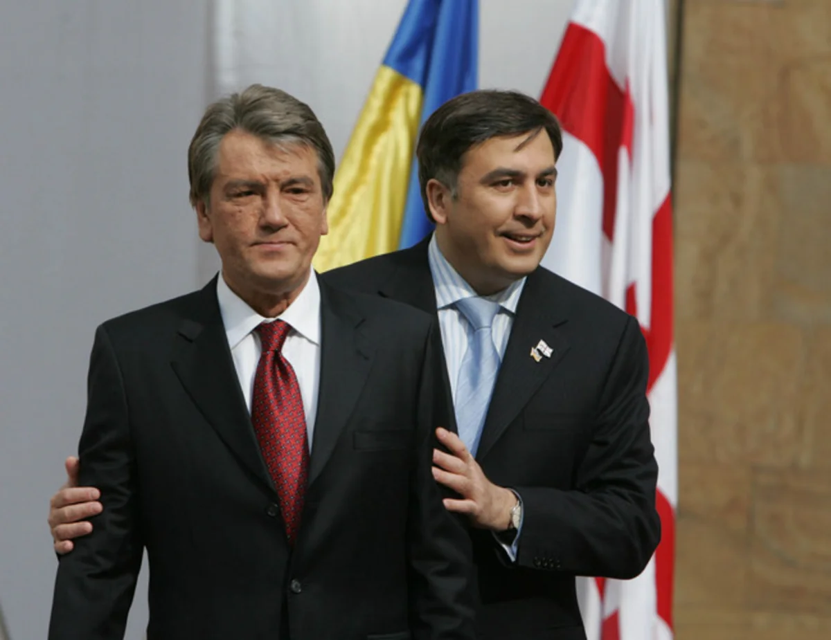 Виктор Ющенко с семьей находится в Грузии