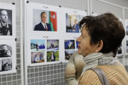 Xarkovda Ümummilli Lider Heydər Əliyevin xatirəsi anılıb