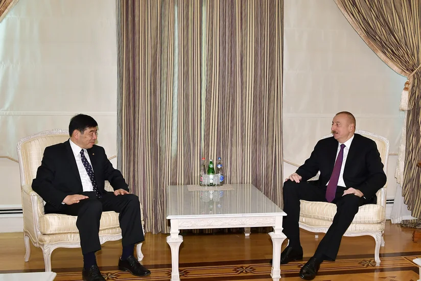President Ilham Aliyev receives Secretary General of World Customs Organization