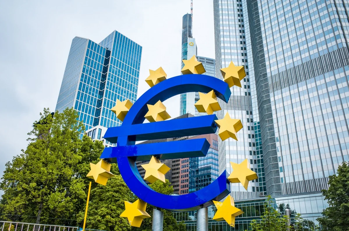 ECB-nin faiz qərarı avronun məzənnəsinə necə təsir edəcək?
