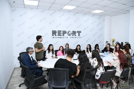 “İnfoschool” bloger məktəbinin iştirakçıları Report İnformasiya Agentliyində olublar