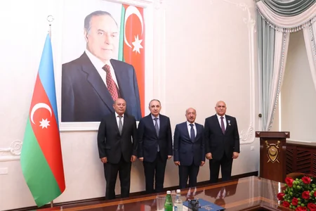 Baş Prokurorluğun bir sıra yüksək post tutan əməkdaşları vəzifədən azad olunublar - SİYAHI