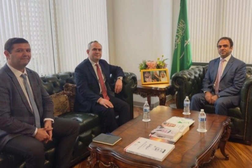 Azərbaycanın Los-Ancelesdəki baş konsulu səudiyyəli həmkarı ilə görüşüb