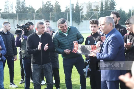 Heyətində müharibə iştirakçılarının yer aldığı “Difai” klubu “Qarabağ” komandası ilə görüşüb