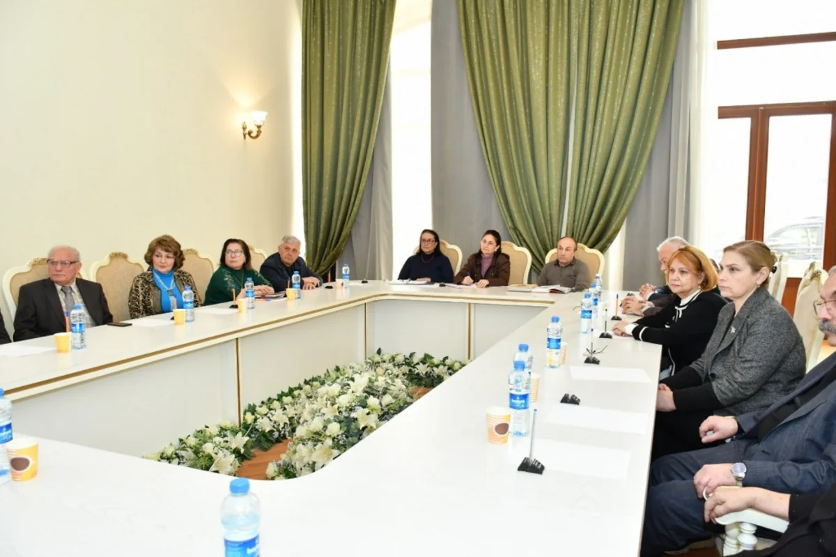 Adil Kərimli Bəstəkarlar İttifaqının kollektivi ilə görüşüb