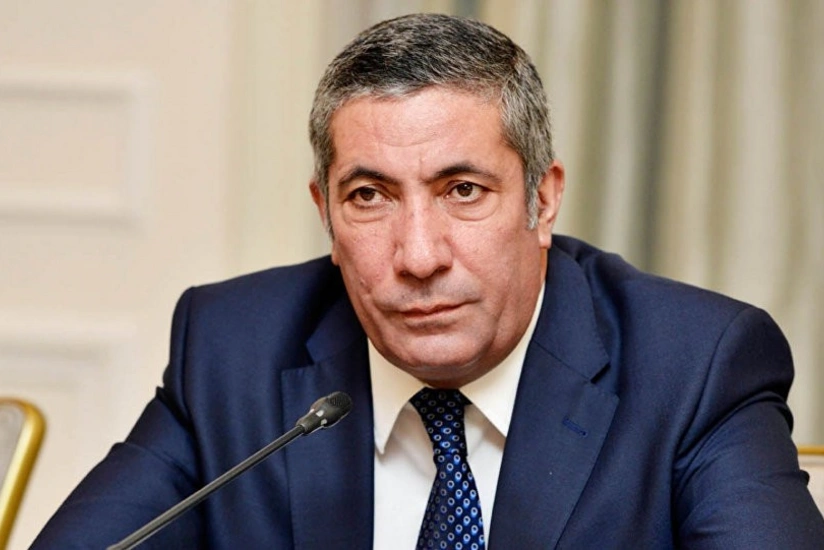 Siyavuş Novruzov iclas keçirəcək