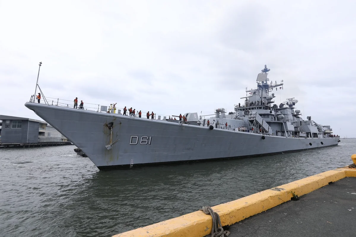 Philippines, India hold first joint sail in South China Sea