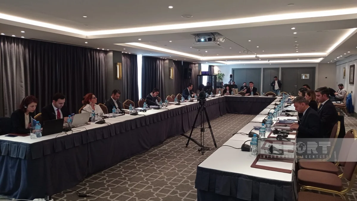 Azərbaycanda pul köçürmələrinə dair xərclərin azaldılması yolları açıqlanıb