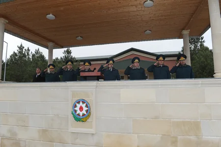Dövlət Sərhəd Xidmətinin rəisi aviasiya dəstəsinin yeni qarnizon kompleksi ilə tanış olub - FOTO
