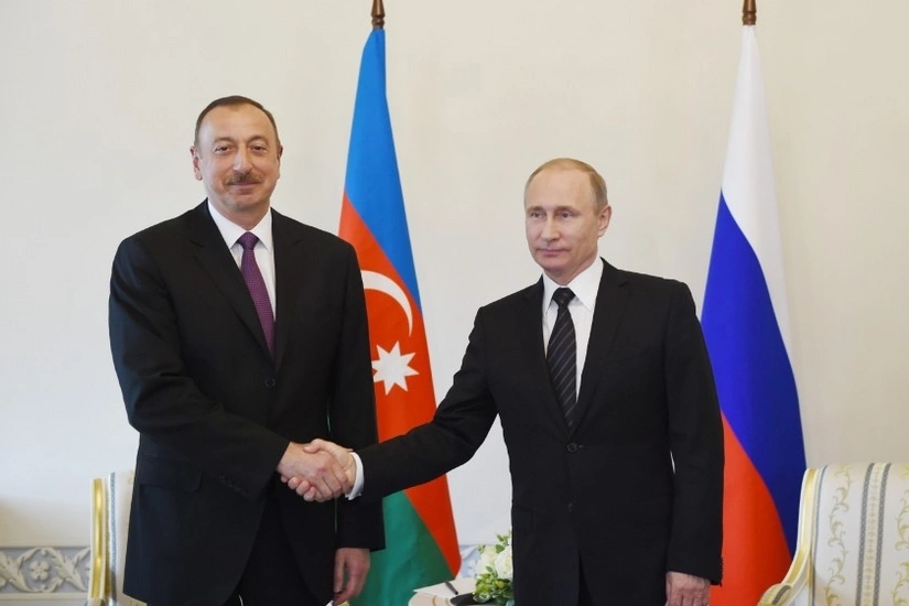 Ilham Aliyev, Vladimir Putin discuss situation in Ukraine