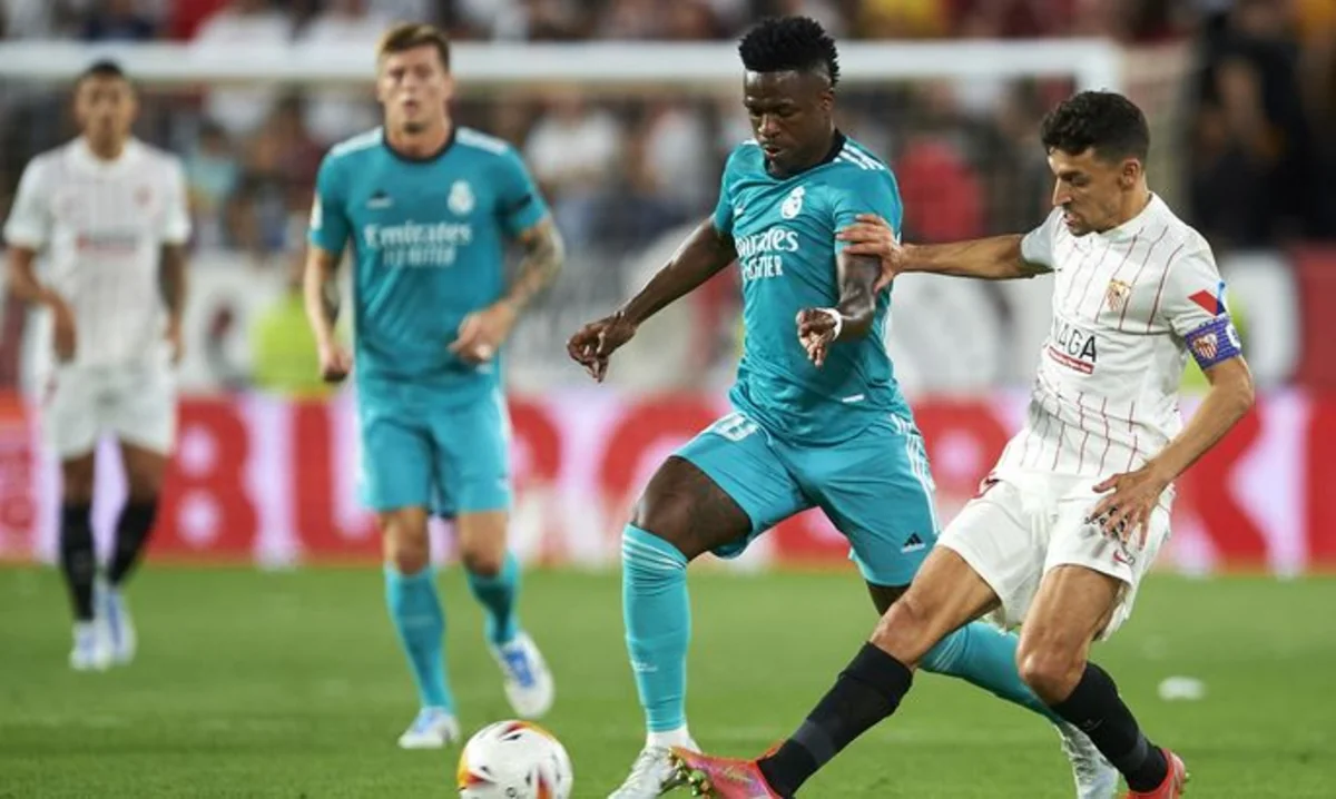 Real Madrid əzmkar qələbə ilə liderliyini möhkəmlədib