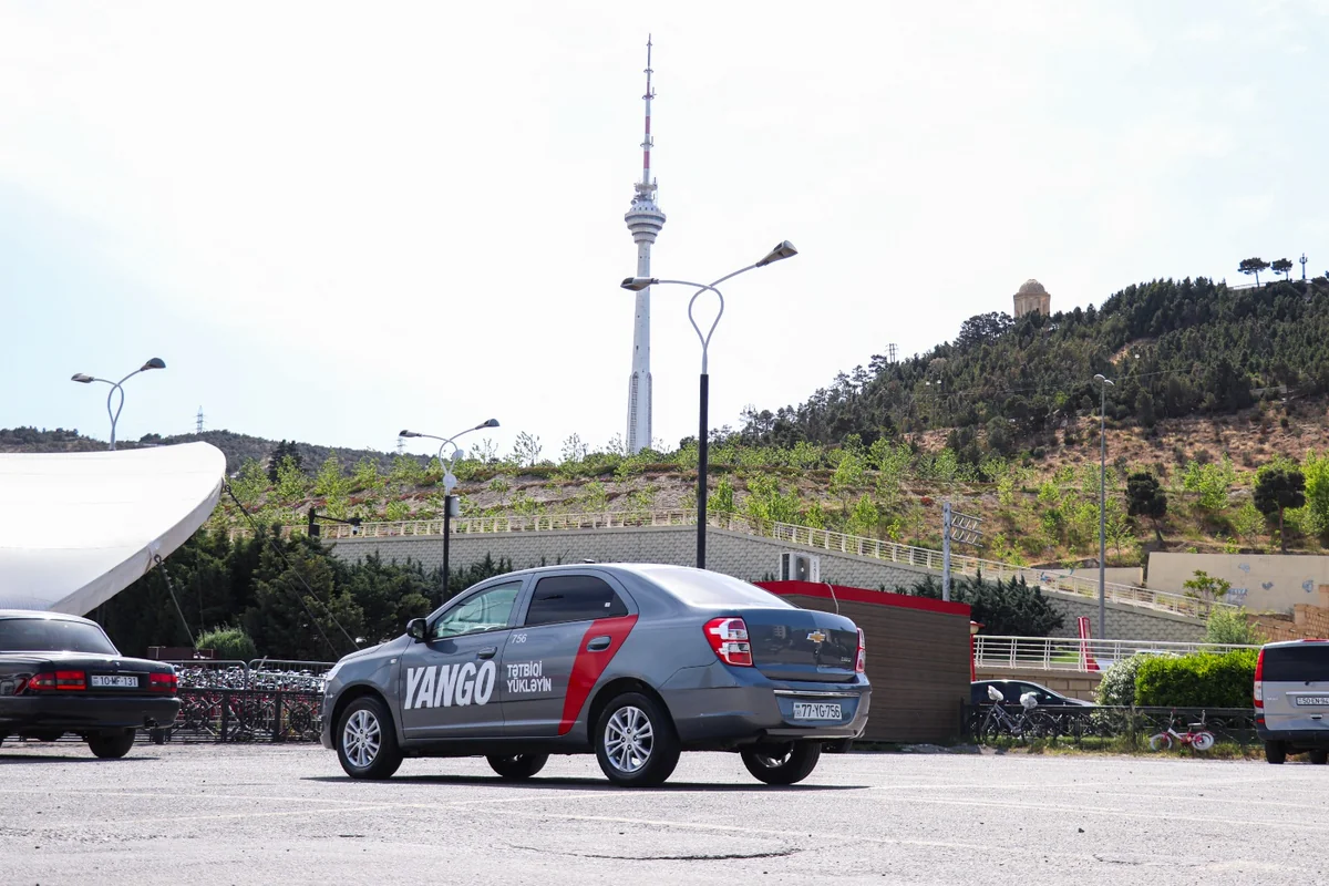 “Yango” şirkətinin tərəfdaşı olan taksi parkları 1 000-dən çox yeni avtomobil alıb və xəttə buraxıb