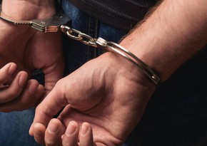 В Баку задержан подозреваемый в краже из автомобиля около 10 тыс. манатов