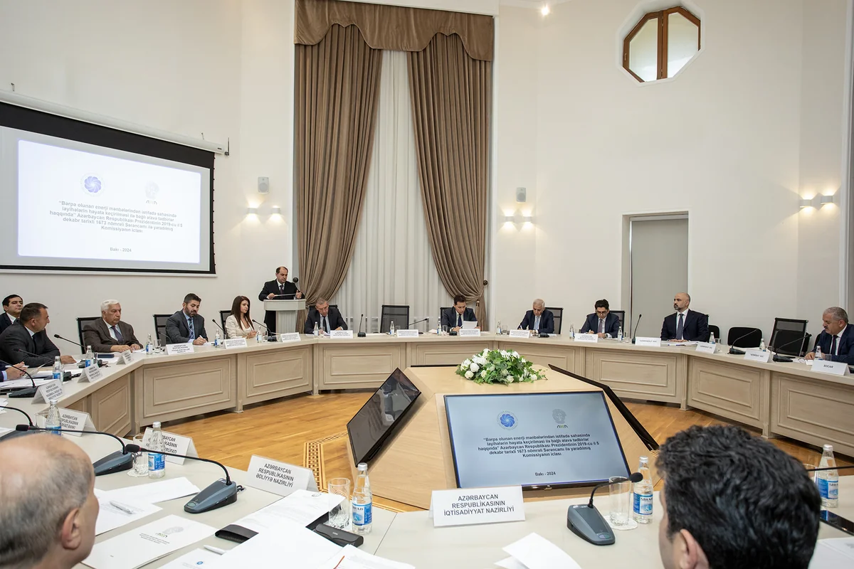 Azərbaycanda günəş enerjisi üzrə keçirilən hərracla bağlı işlər müzakirə edilib