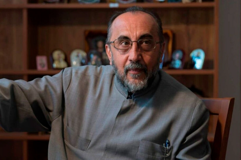 Ermənistanda arxiyepiskop Mikael Acapaxyan saxlanılıb