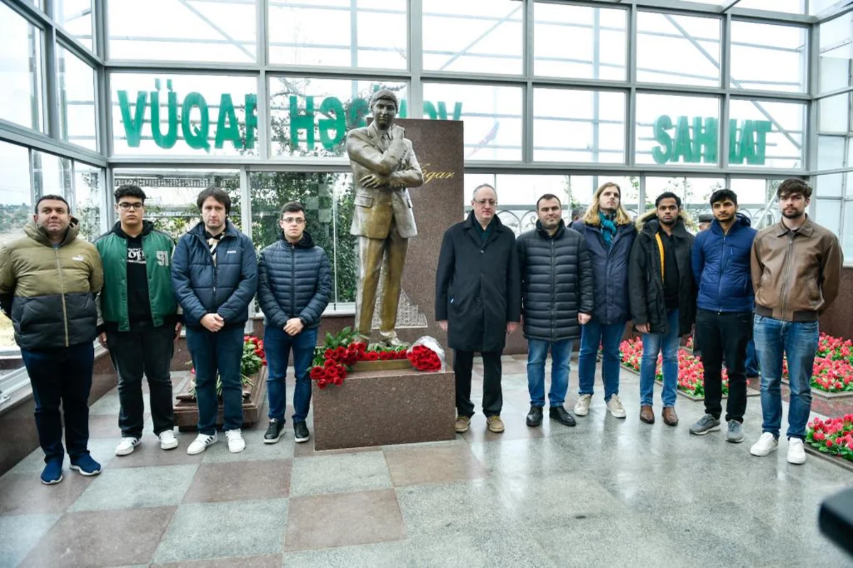 Şahmatçılar Vüqar Həşimovun məzarını ziyarət ediblər