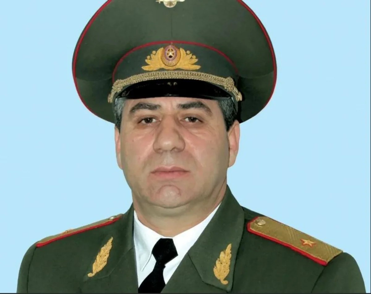 Ermənistanda daha bir general Paşinyanın istefası tələbinə qoşuldu