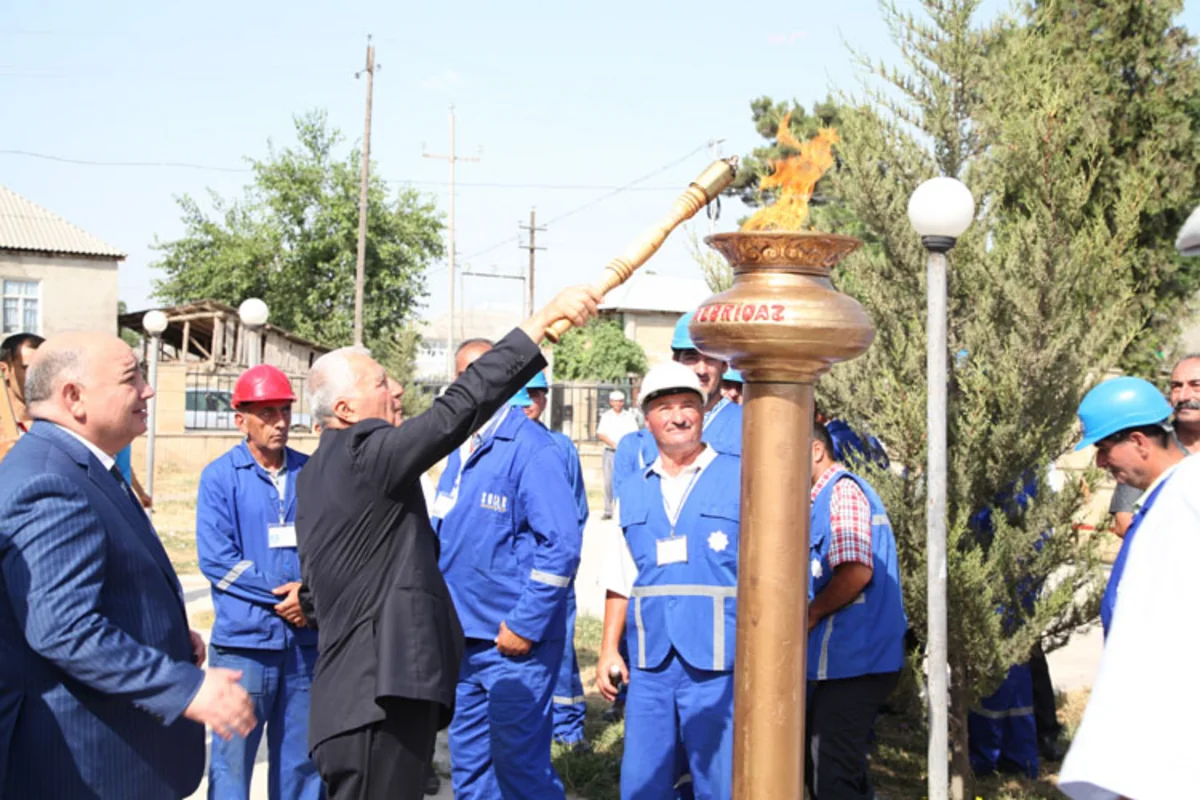 Xaçmaz, Ucar, Göyçay və Cəlilabadın bəzi kəndlərinə qaz verilib