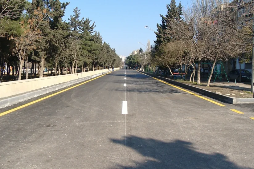 ​Bakıda daha bir yolda avtonəqliyyat vasitələrinin hərəkəti bərpa olunur