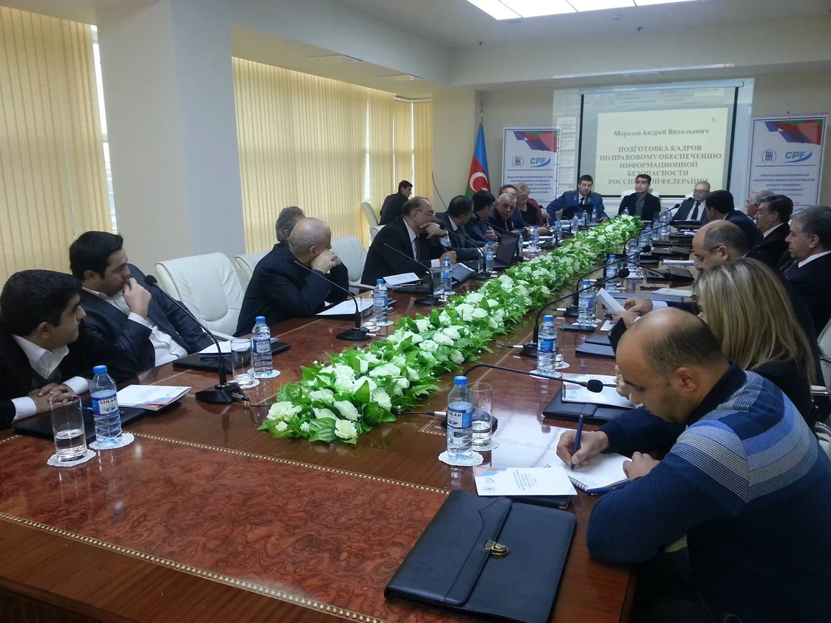 Bakıda “Siyasi və hüquqi kateqoriyaların kontekstində Azərbaycan və Rusiyada informasiya təhlükəsizliyi” mövzusunda beynəlxalq konfrans keçirilib