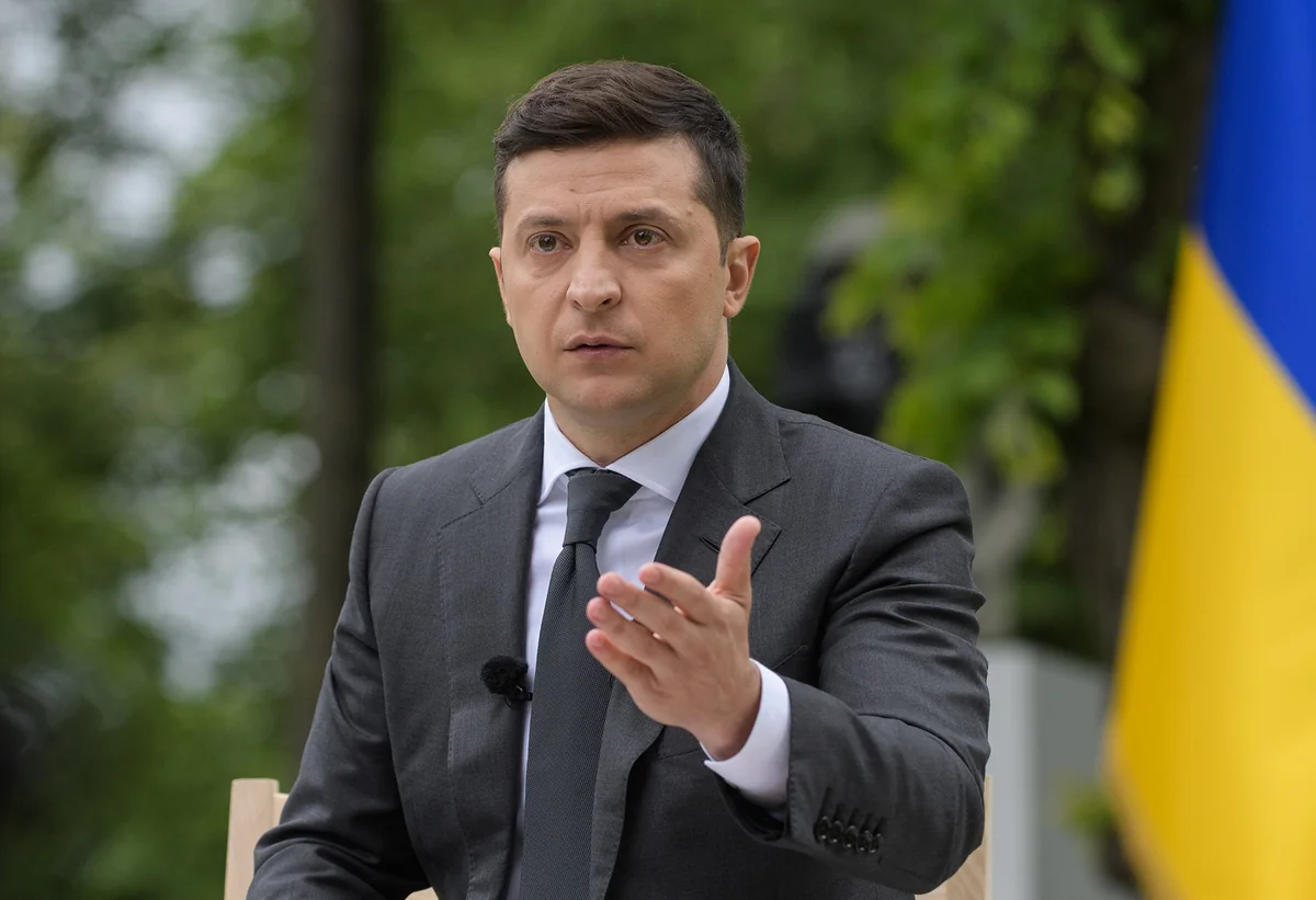 Zelenski avropalılara müraciət edib: “Susmayın, küçələrə çıxın”
