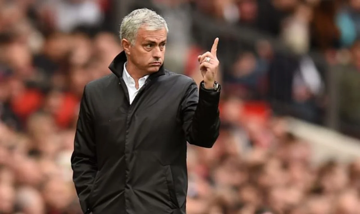 Joze Mourinyo üçüncü dəfə Çelsinin baş məşqçisi ola bilər