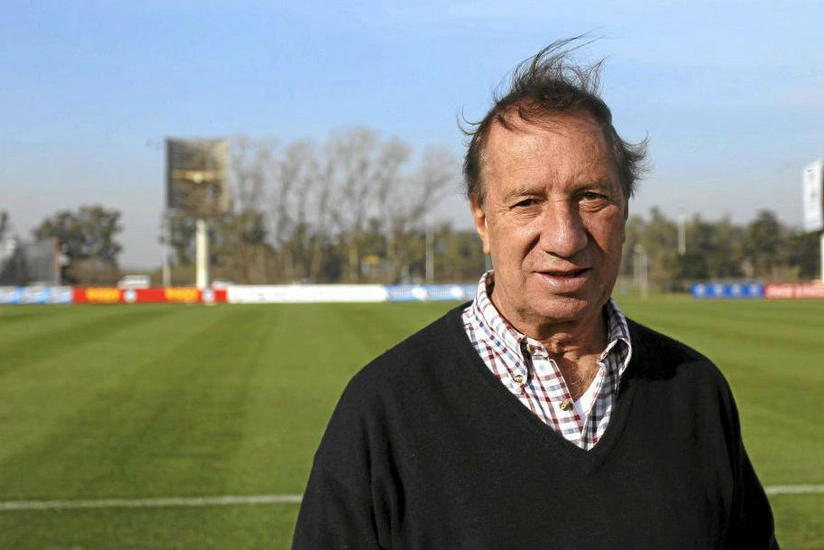 Argentina millisinin keçmiş baş məşqçisi koronavirusa yoluxdu