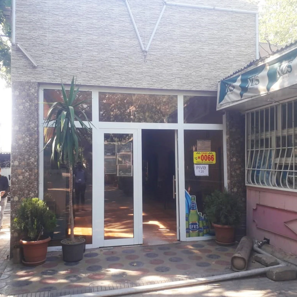 Qazaxda antisanitar şəraitdə fəaliyyət göstərən kafe aşkarlanıb