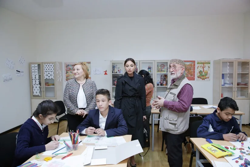 Bilgəhdə 11 saylı inteqrasiya təlimli internat məktəbi yenidənqurmadan sonra istifadəyə verilib