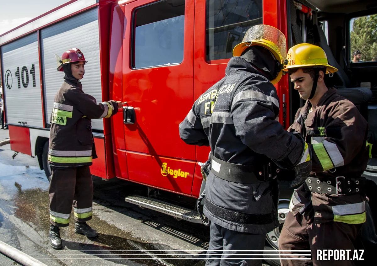 Ucarda yük maşını yanıb