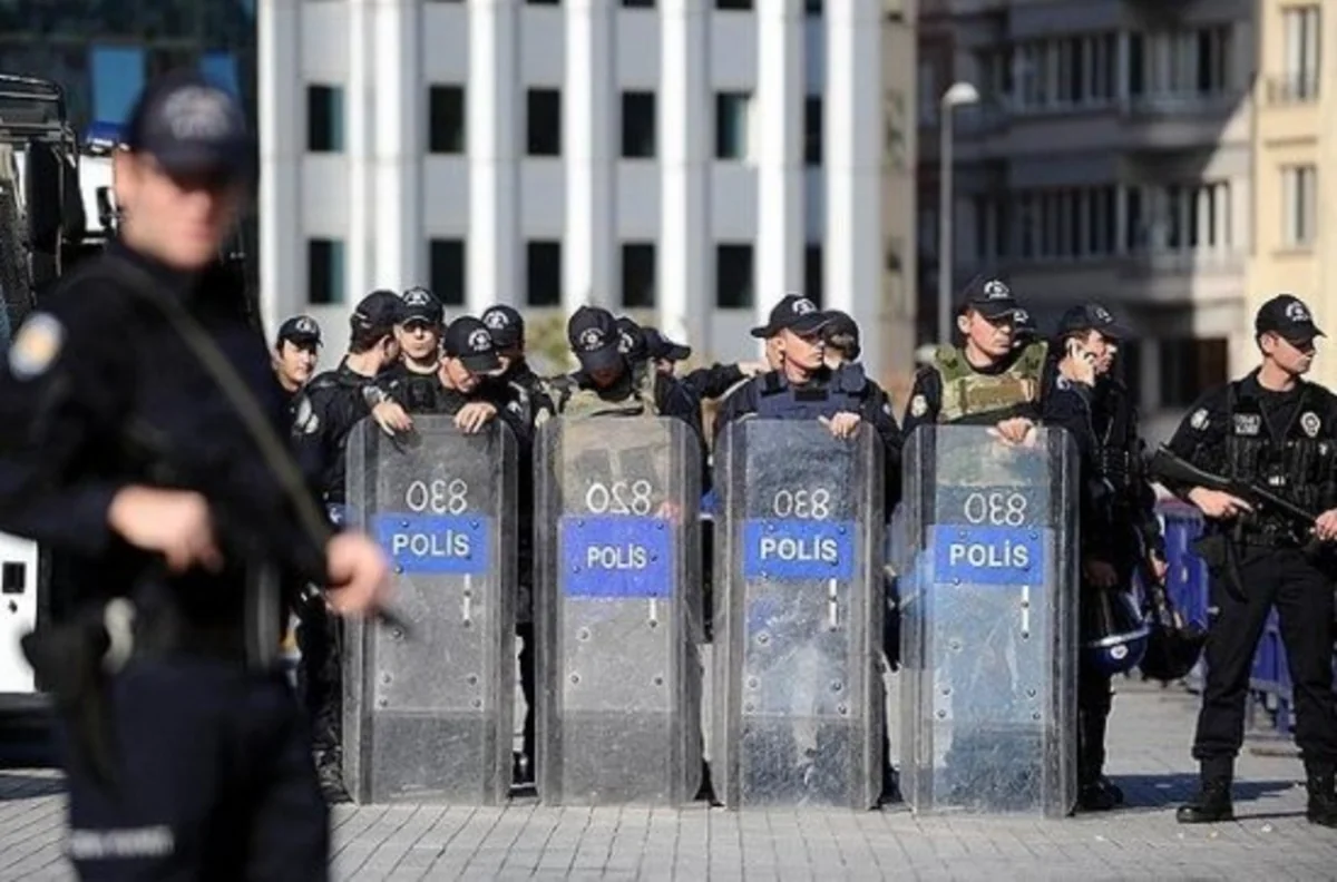 Türkiyədə Kayseridə baş vermiş terror aktı ilə əlaqədar 27 şübhəli saxlanılıb