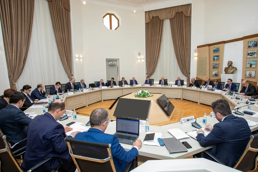 Pərviz Şahbazov: “Bu il 4 yeni bərpa olunan enerji stansiyasının təməli qoyulacaq”