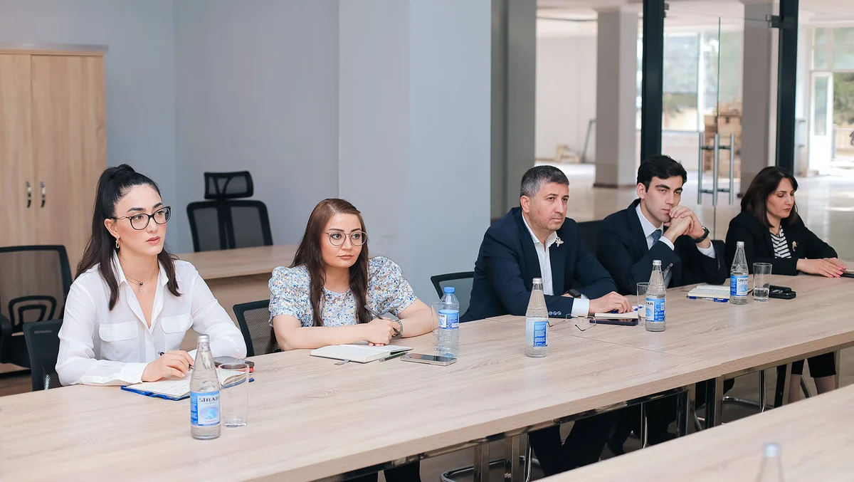 Состоялось первое заседание в новом составе Общественного совета при Минобрнауки Азербайджана