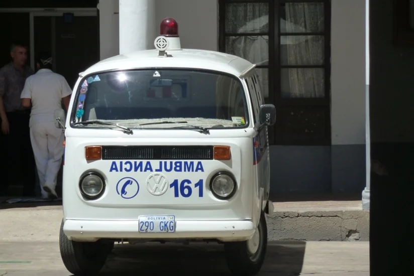 Boliviyada avtobus yük maşını ilə toqquşub: 8 nəfər ölüb, onlarla insan yaralanıb