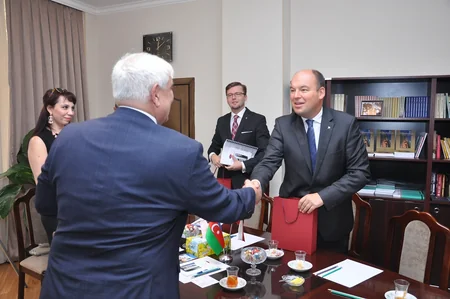 ADU-da Polşa Mərkəzi yaradılacaq