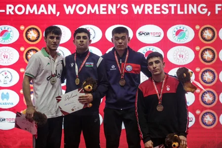 Azərbaycan güləşçiləri Zəfər kubokuunda 22 medal qazanıblar