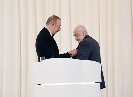 Solemn ceremony to mark Heydar Aliyev's birthday held in Baku - PHOTO
