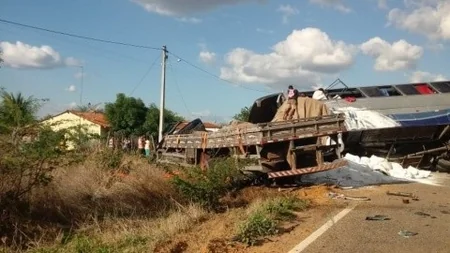 В Бразилии в ДТП с автобусом пять человек погибли и 25 пострадали