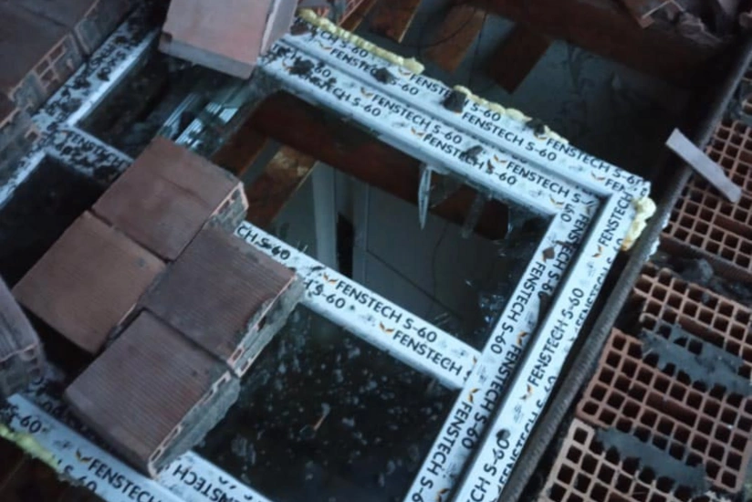 Şəkidə külək fərdi yaşayış evini dağıdıb