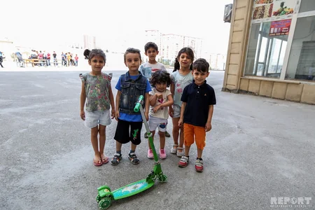 Bakıda MTK xidmətindən narazı olan bina sakinləri etiraz ediblər - FOTO