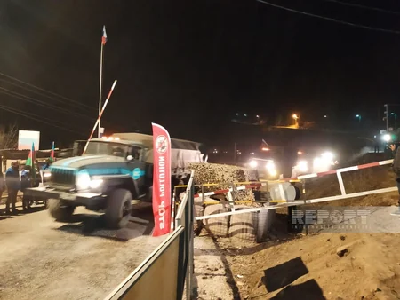 Xankəndi-Laçın yolunda sülhməramlıların avtomobilləri maneəsiz keçib - YENİLƏNİB 